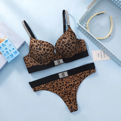 Women's Seamless Underwire Bra & Panty Set