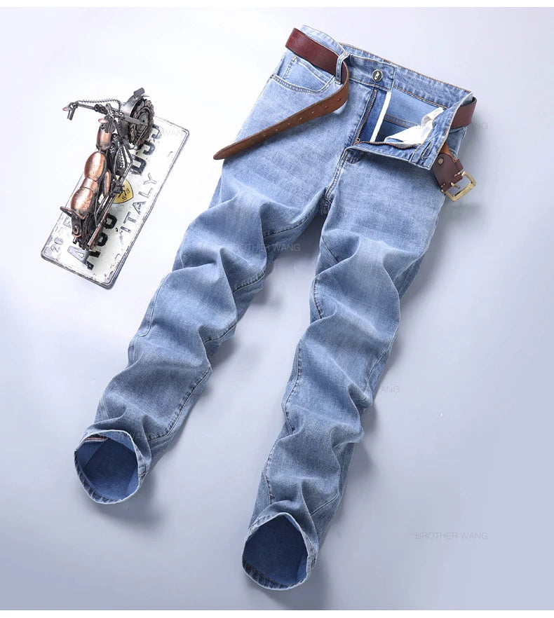 Men's Stretch Straight-Leg Jeans