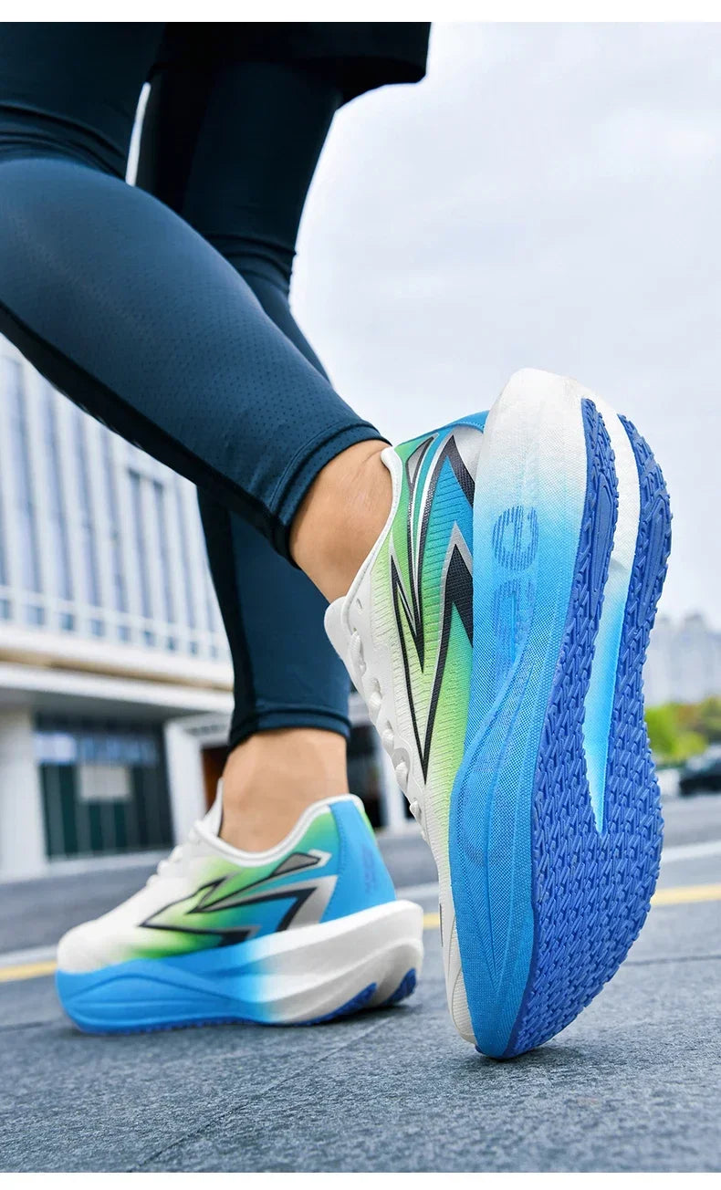 Men's Running Shoes Outdoor Sneakers Breathable Mesh Off-road Luxury shoes Trainer Shoes Couple Cushioning Race Non-Slip Fashion