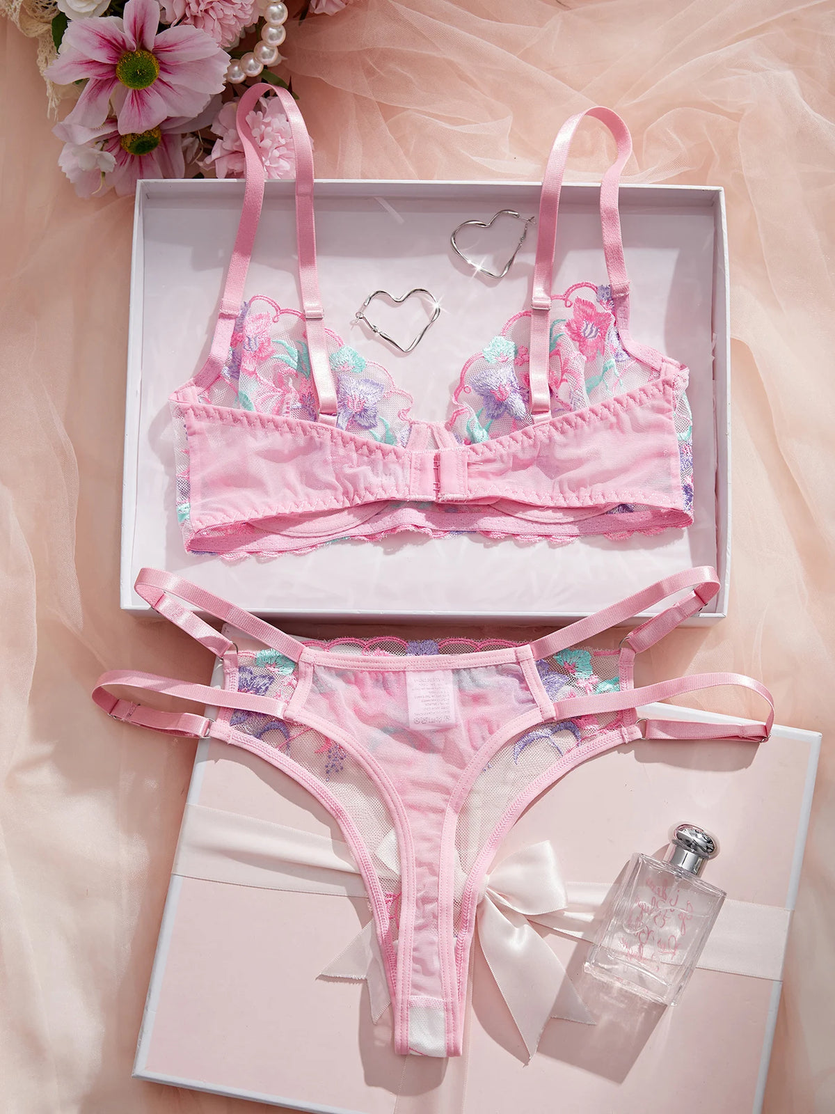 Women's Lace Push-Up Bra & Panty Set