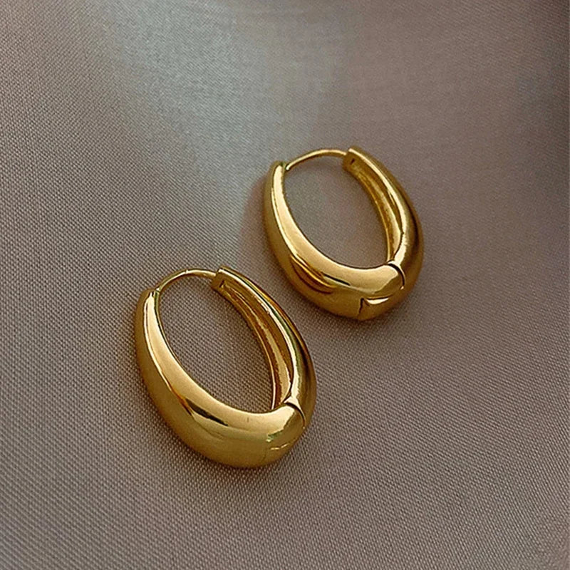 HOT Vintage Smooth Metal Hoop Earrings For Woman Girl Elegent Luxury New Korean Jewelry Temperament Girl's Daily Wear earrings