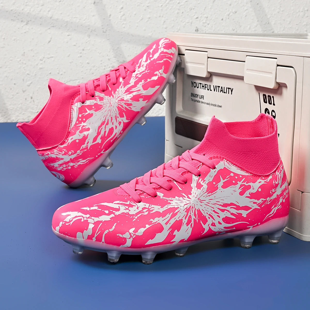 Match Focused AG FG Soccer Shoes High Density PU Fabric Solid TPU Stud Sturdy Structure For Amateur Natural Grass Competitions