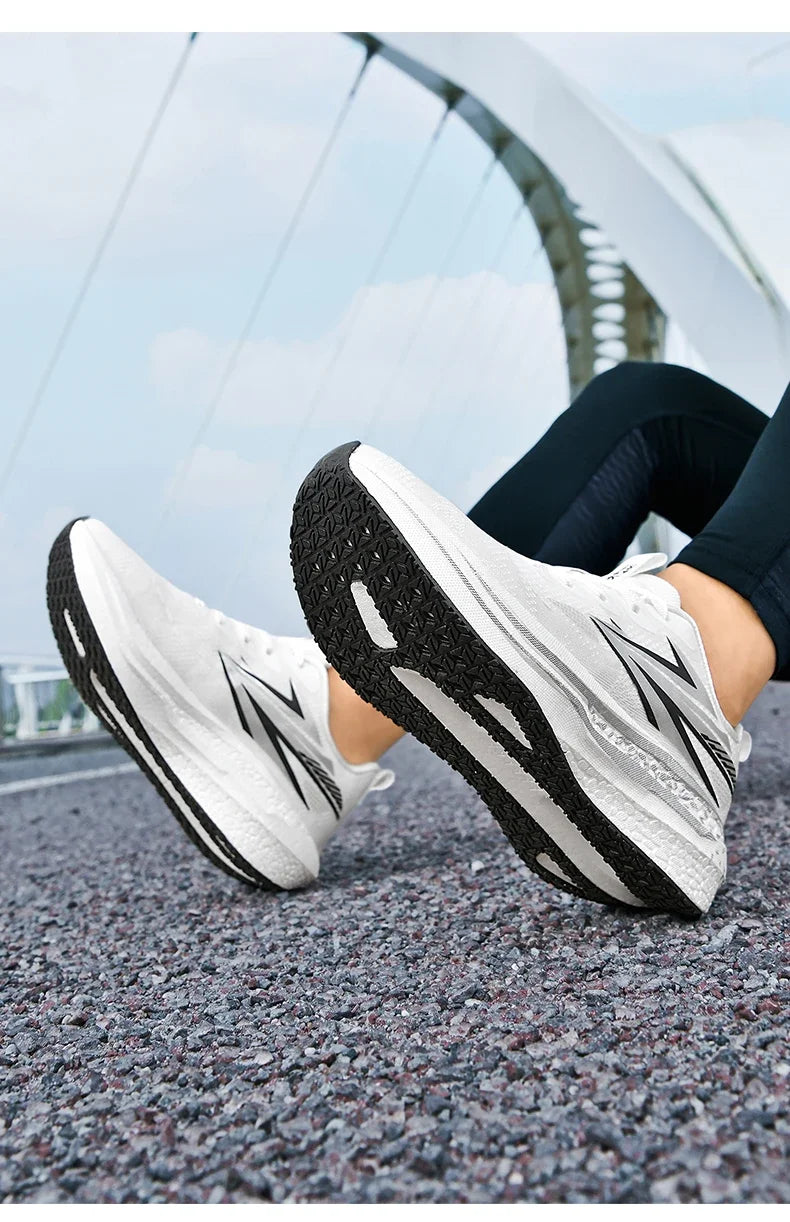 Men's Running Shoes Jogging Cushioning Mesh Outdoor Couple Trainer Race Breathable Sneakers Non-Slip Carbon Board Off-road Shoes