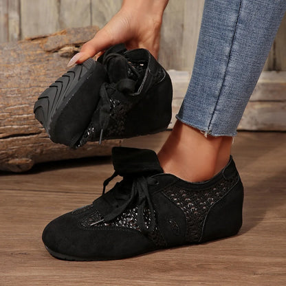 Women'sVintage Layered Hollow Breathable Soft-Soled German Training Shoes,Flat Lace-Up Sports Casual Shoes,Adidas-Style Sneakers