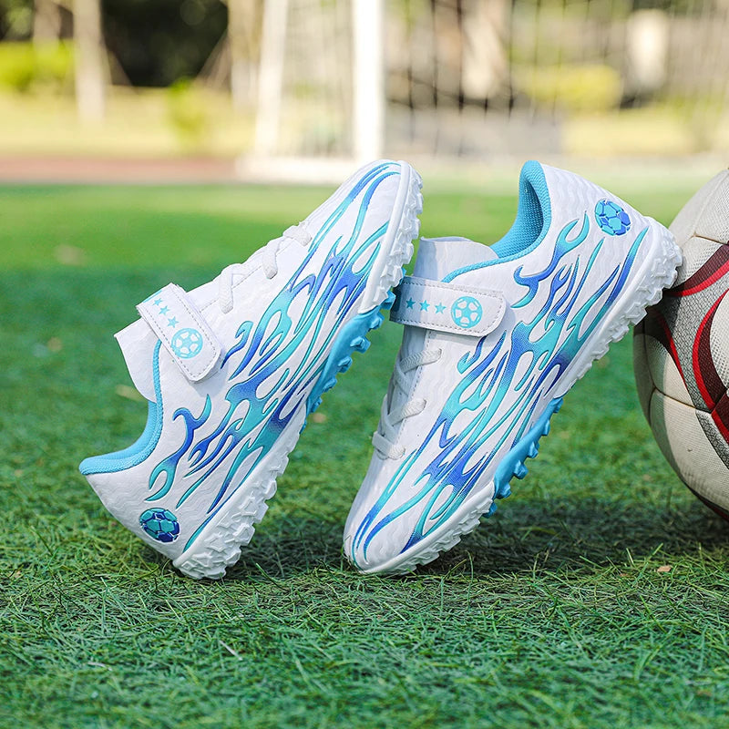 New Kid Match Boys Football Boots Match Comfortable Sneakers Soccer Shoes Non-Slip Professional Sports Shoes Outdoor Unisex