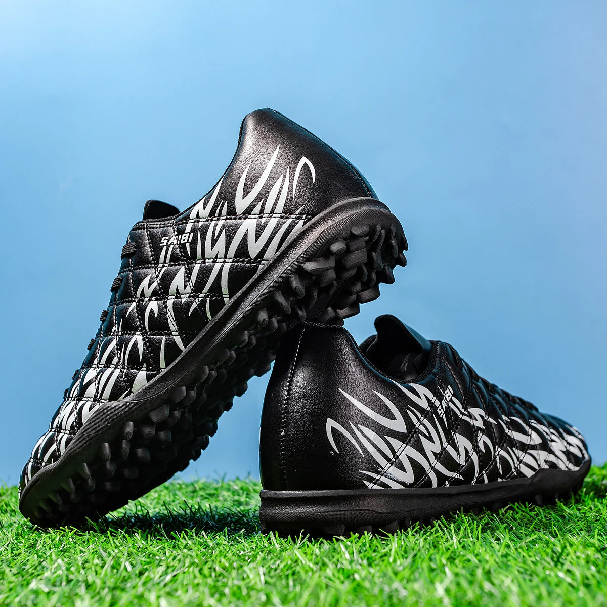 Professional Men TF Football Cleats Shock Absorbing PU Upper Durable Rubber Turf Sole For Adult Grass Field Soccer Games