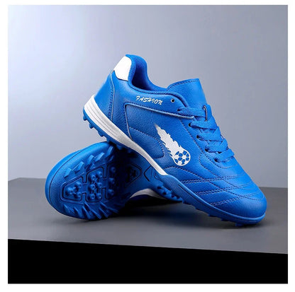 New Men Football Boots Match Non-Slip Professional Training Shoes Sneakers Grass Soccer Shoes Sport Outdoor Ultralight Unisex
