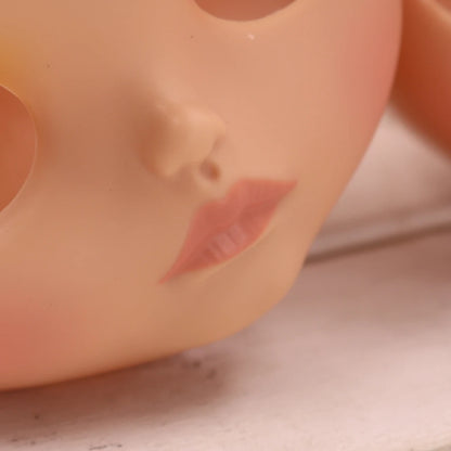 DBS Blyth Doll ICY Toy Tan Faceplate backplate and screws for DIY custom doll