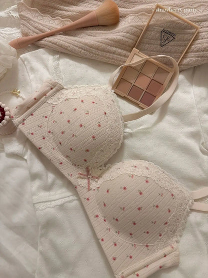 Women's Floral Lace Wireless Bra Set