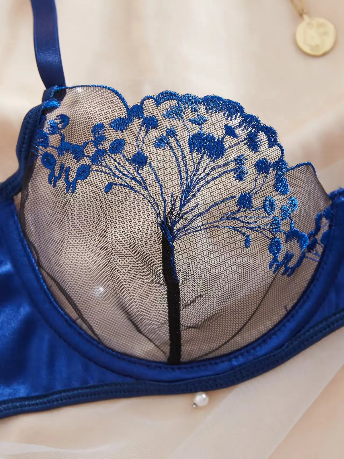 Women's Floral Lace Bustier Lingerie Set