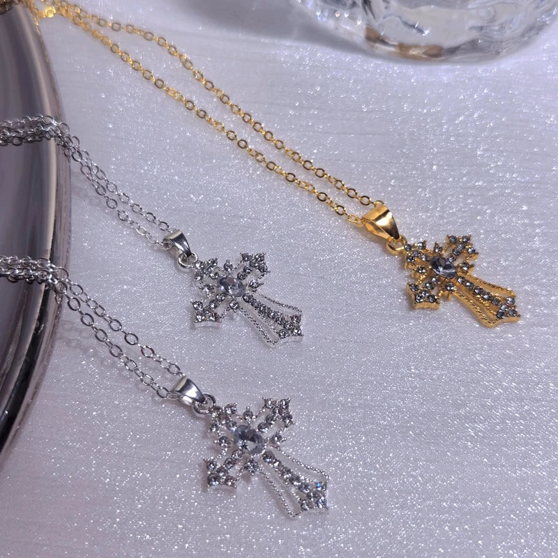Gothic Pink Cross Necklace Y2K Purple Zircon Punk Pendant Necklace Grunge Heart Cross Necklace for Women Jewelry Accessories