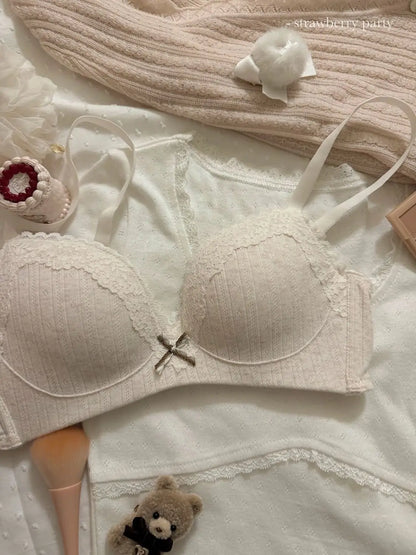 Women's Floral Lace Wireless Bra Set