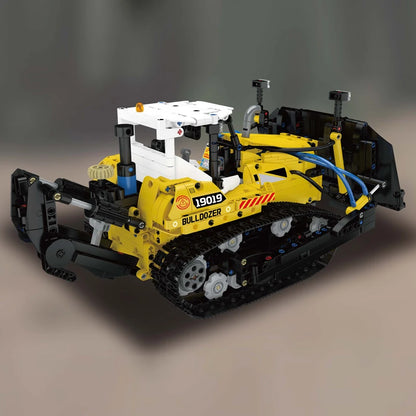 Mould King Technik Bulldozer Construction Kit, 19019 PR756 Bulldozer Model with Pneumatics, Toy Bulldozer
