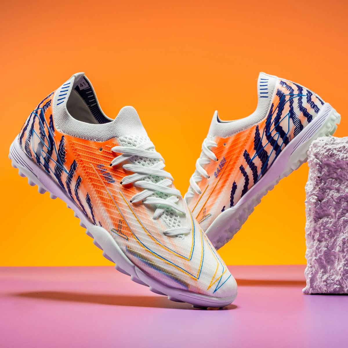 Ultra Light Adult TF Soccer Shoes Sweat-proof PU Fabric Wear-resistant Rubber Sole Snug Fit Unisex Turf Practice Sneakers