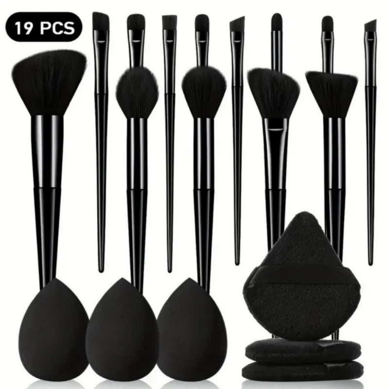 19pcs makeup tool set, including 13pcs soft makeup brushes, 3 triangular powder puffs, and 3 droplet shaped beauty eggs