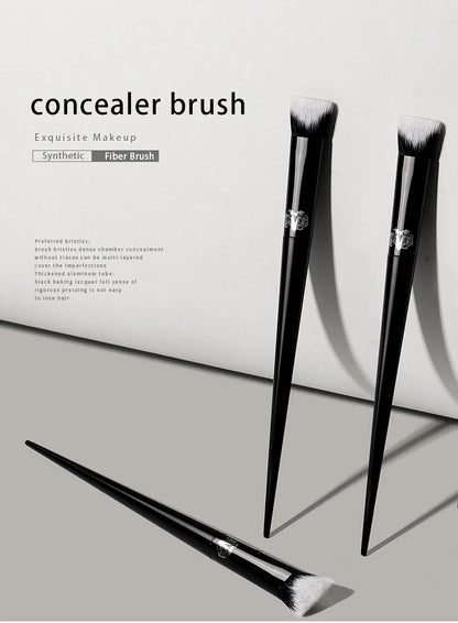 Precision Concealer Makeup Brush No. 40