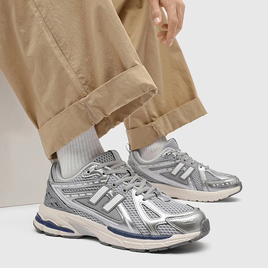 New Men Casual Shoes Fashion Lace-up Jogging Loafers Brand Sneakers Walking Leisure Outdoor Breathable Running Blade Comfortable