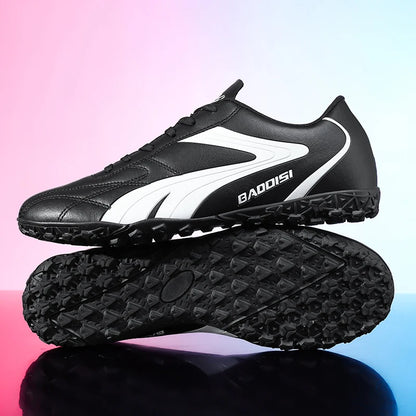 Men Soccer Shoes Breathable Sneakers Ultralight Professional Unisex Grass Cleats Match Football Boots Futsal Training Sport