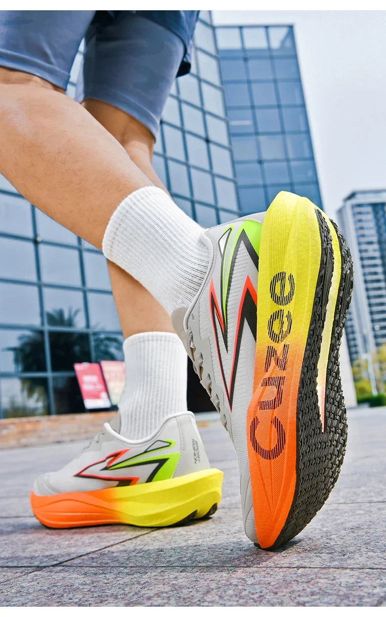 Men's Running Shoes Outdoor Sneakers Breathable Mesh Off-road Luxury shoes Trainer Shoes Couple Cushioning Race Non-Slip Fashion