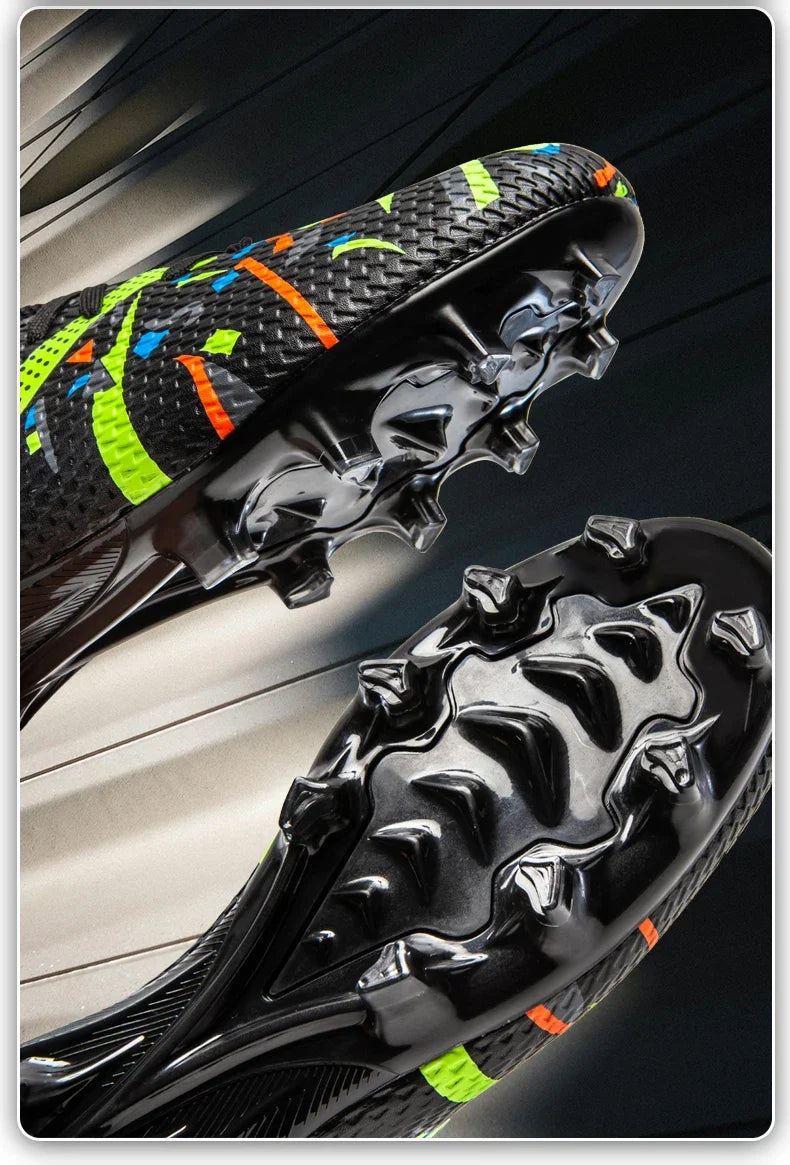 New Men Football Boots Match Sneakers Soccer Shoes Non-Slip Professional Training Shoes Grass Outdoor Sport Ultralight Unisex