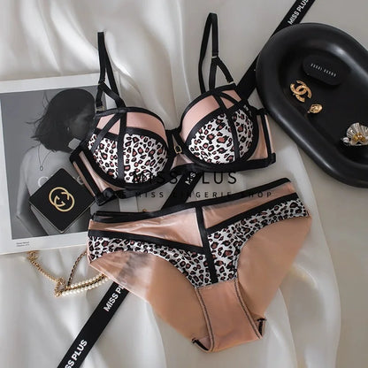 Women's Leopard Print Bra Set