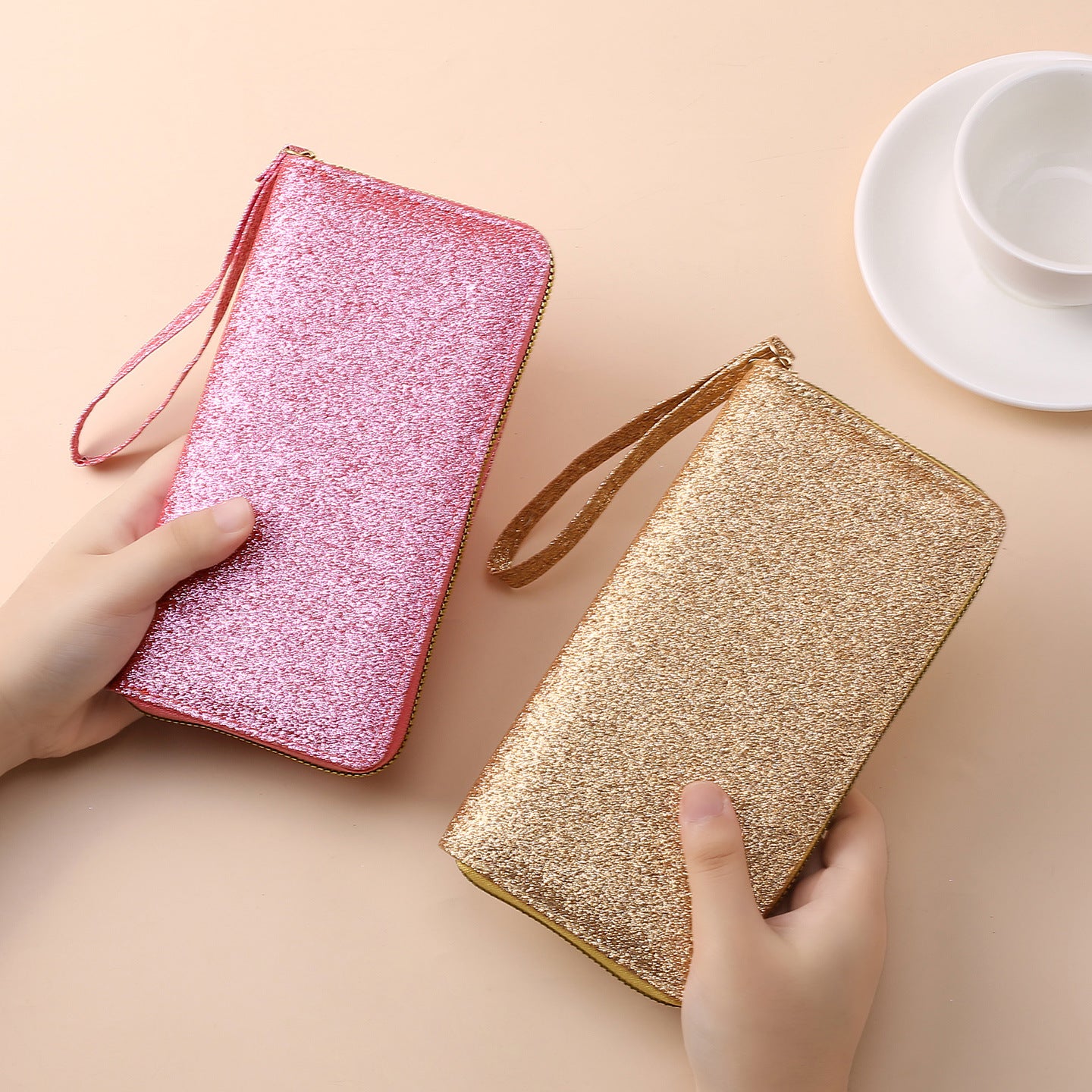 Trendy Multi-functional Clutch For Women