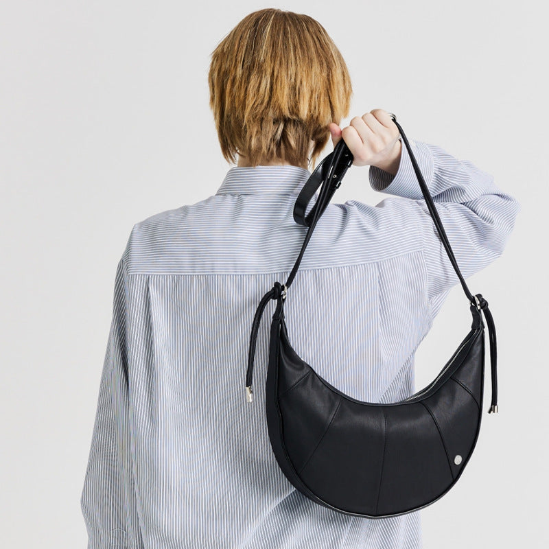 Capacity Soft Leather Crescent-shaped Shoulder Bag
